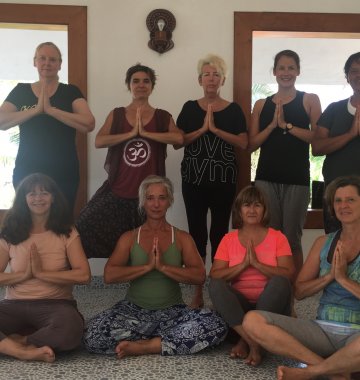 Indien Kerala Ayurveda Yoga Rundreise Gruppenreise Bethsaida Hermitage Gruppenbild