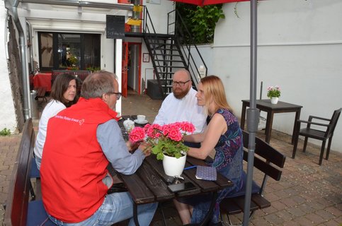 Auch über die Wichtigkeit von Nachhaltigkeit und Sozialverträglichkeit, gerade auch in der heutigen Zeit, war man sich von Seiten des Kreisverbandes sowie der „Neue Wege GmbH“ einig