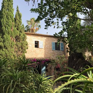 Die wunderschöne Finca im Grünen