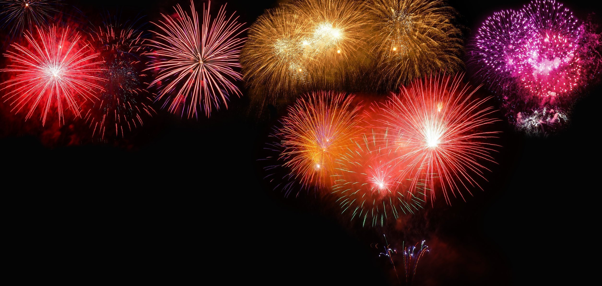 stimmung-weihnachten-silvester-reisen-urlaub-feste-festtage-feuerwerk Großartiges Feuerwerk an Silvester