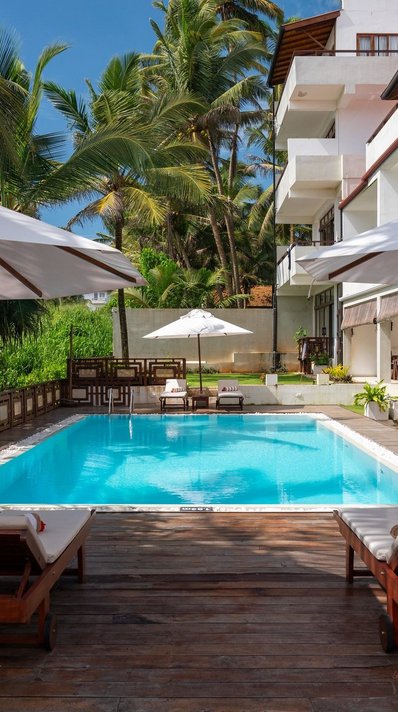 Im Pool können Sie sich abkühlen und entspannen