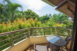 Genießen Sie den Blick ins Grüne vom Garden View Shared Zimmer