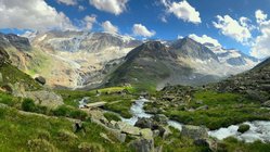 yoga-urlaub-oesterreich-pitztal-vier-jahreszeiten-wandern-bergpanorama Genießen Sie die Ruhe der Bergwelt