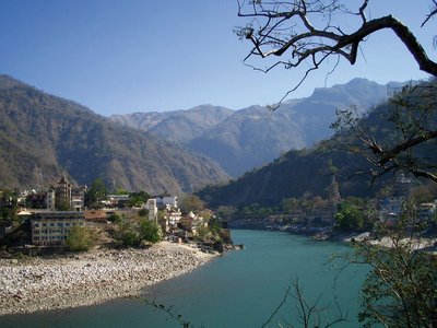 Erkunden Sie die faszinierenden Landschaften rund um Rishikesh