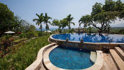 ayurveda-yoga-reisen-indonesien-bali-zen-resort-pool Abkühlen können Sie sich im Pool des Zen Resort