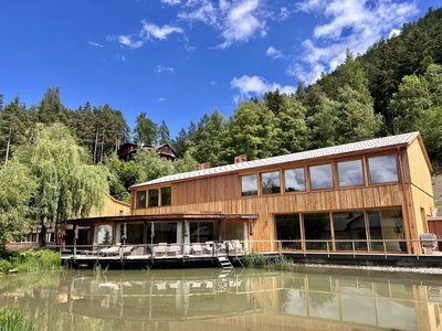 Entspannen Sie im großzügigen SPA