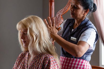 Entspannende Kopf Massage