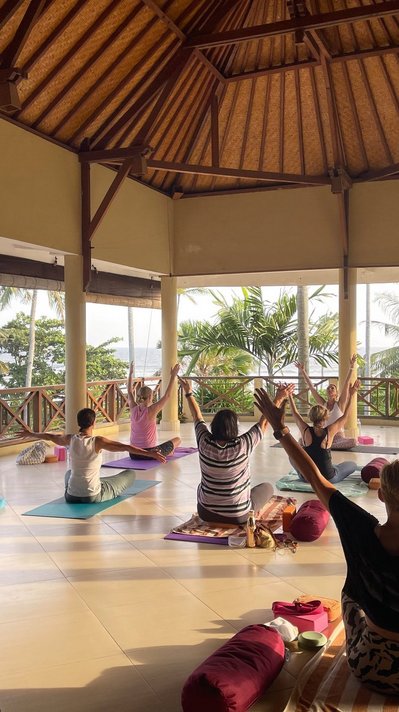 Morgendliche Yoga Einheit Morgendliche Yoga Einheit