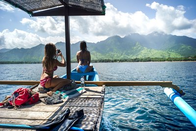Erkunden Sie die Schönheit Balis mit einem Jukung