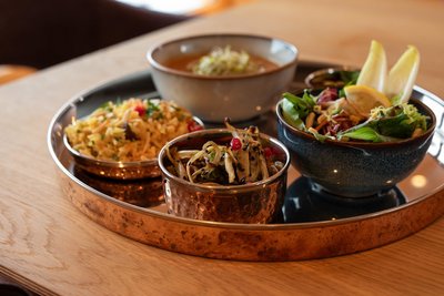 Das ayurvedische Essen aus heimischen und saisonalen Zutaten