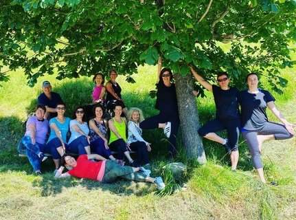 Die Gruppe hatte sichtlich Spaß in der Natur des Allgäus