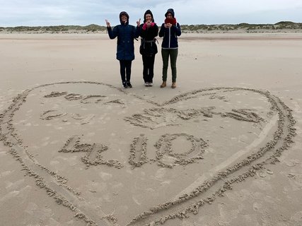 Unsere Kursteilnehmer am Strand der Insel Baltrum