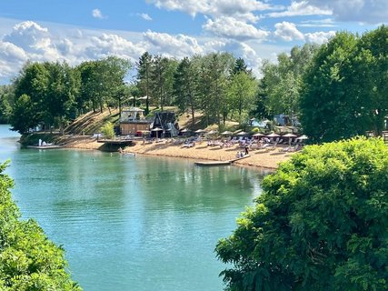 Der See lädt zum abkühlen ein