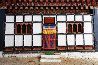 Die klassischen Holzfassaden in Bhutan 