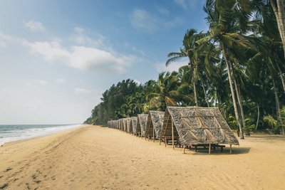 Der weite Nattika Beach