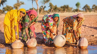 Gehen Sie bei unseren Indien Reisen auf Tuchfühlung mit der indischen Kultur - hier in Rajasthan