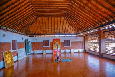 Ergänzen Sie Ihre Ayurveda Kur mit entspannenden Yoga-Einheiten