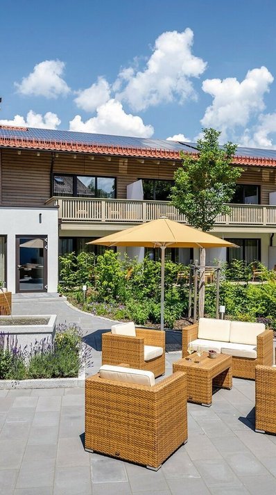 Auf der Terrasse des Landhaus Tanner entspannen