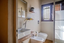 Das Badezimmer in der Villa Suite