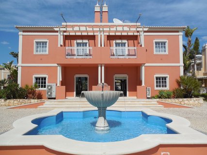 Genießen Sie Ihren Yoga Urlaub im Suites Alba Resort & Spa an der Algarve in Portugal 