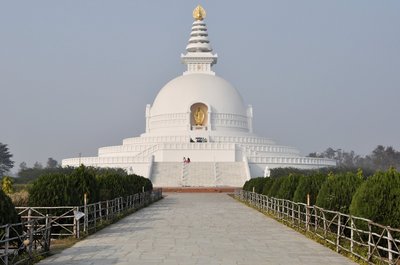 Der Japanese Peace Pagoda in Lumbini