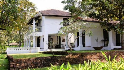 Willkommen im Ayurveda Hotel "The Postcard"