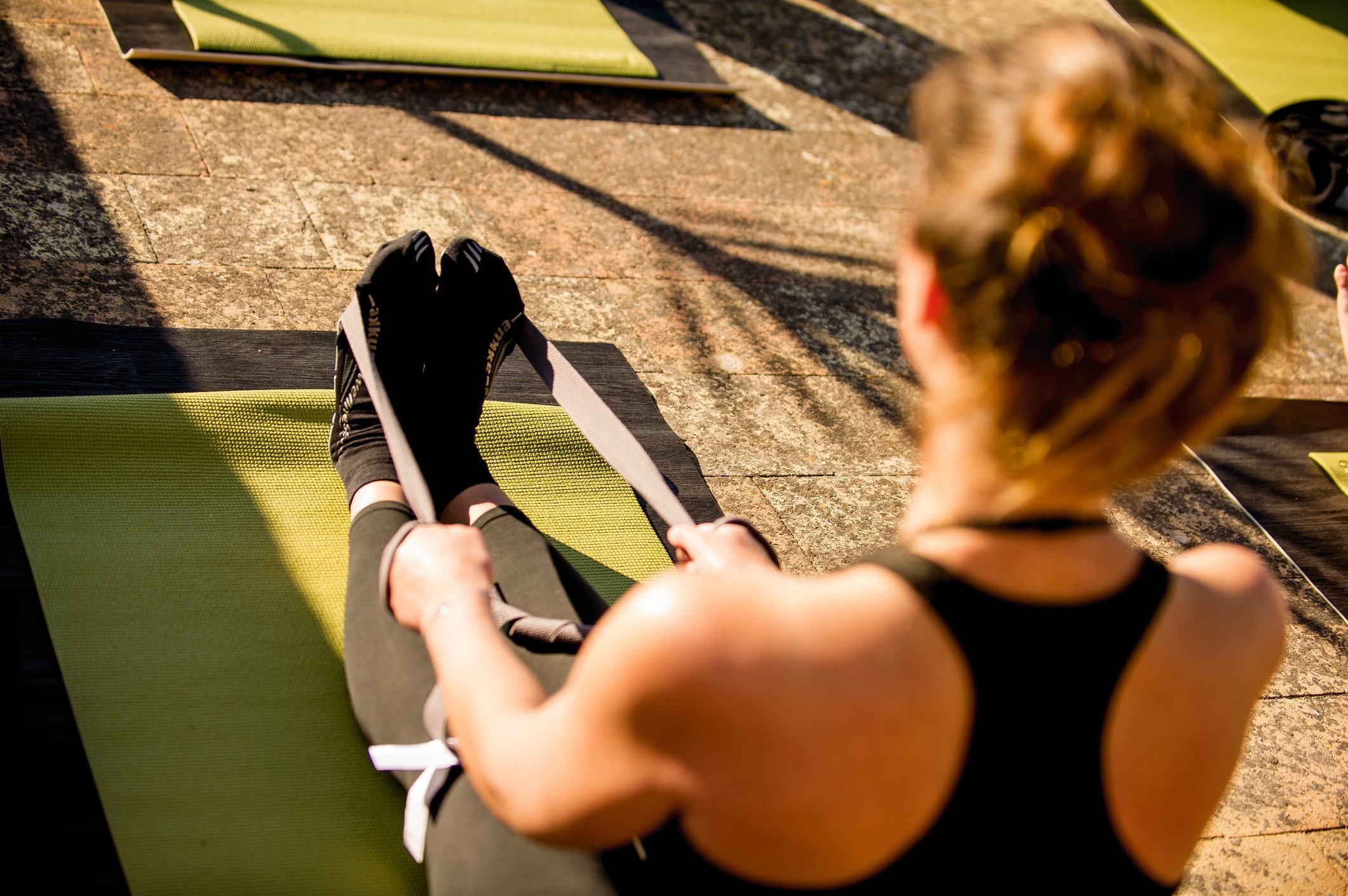 yoga-urlaub-mallorca-lazy-finca-aktivitaet-streching Die Lazy Finca ist der perfekte Ort um Urlaub mit sportlichen Aktivitäten zu kombinieren!