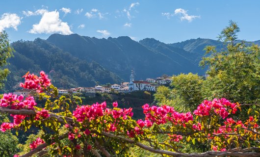 Bergdorf in den Bergen von Madeira