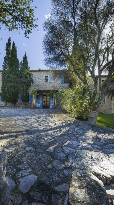 Die Finca eingebettet inmitten der Natur