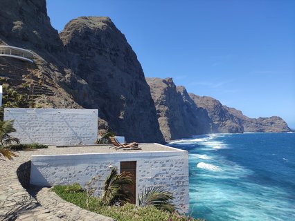Küstenblick auf das Meer auf den Kapverden
