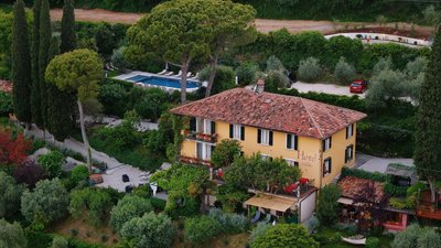 Willkommen in der Villa Schindler