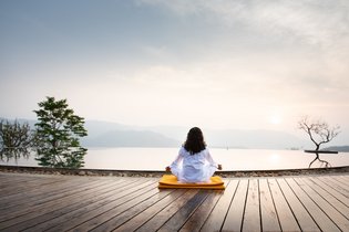 Mediation im Prakriti Shakti in Kerala