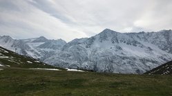 maria-hoffmann-vier-jahreszeiten-yoga-pitztal Erkunden Sie die atemberaubende Landschaft