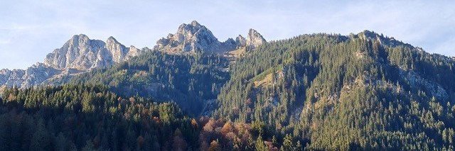 Genießen Sie den Ausblick auf die Tiroler Bergwelt