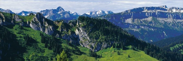  Berglandschaft rund um das Bio-Berghotel Ifenblick