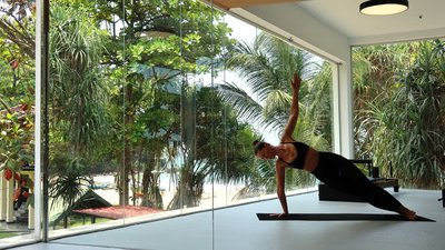 Angeleitet von erfahrenen, internationalen Yogalehrern