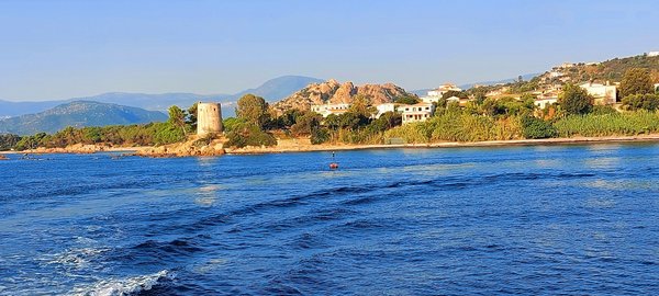 Lassen Sie sich von der Landschaft auf Sardinien verzaubern