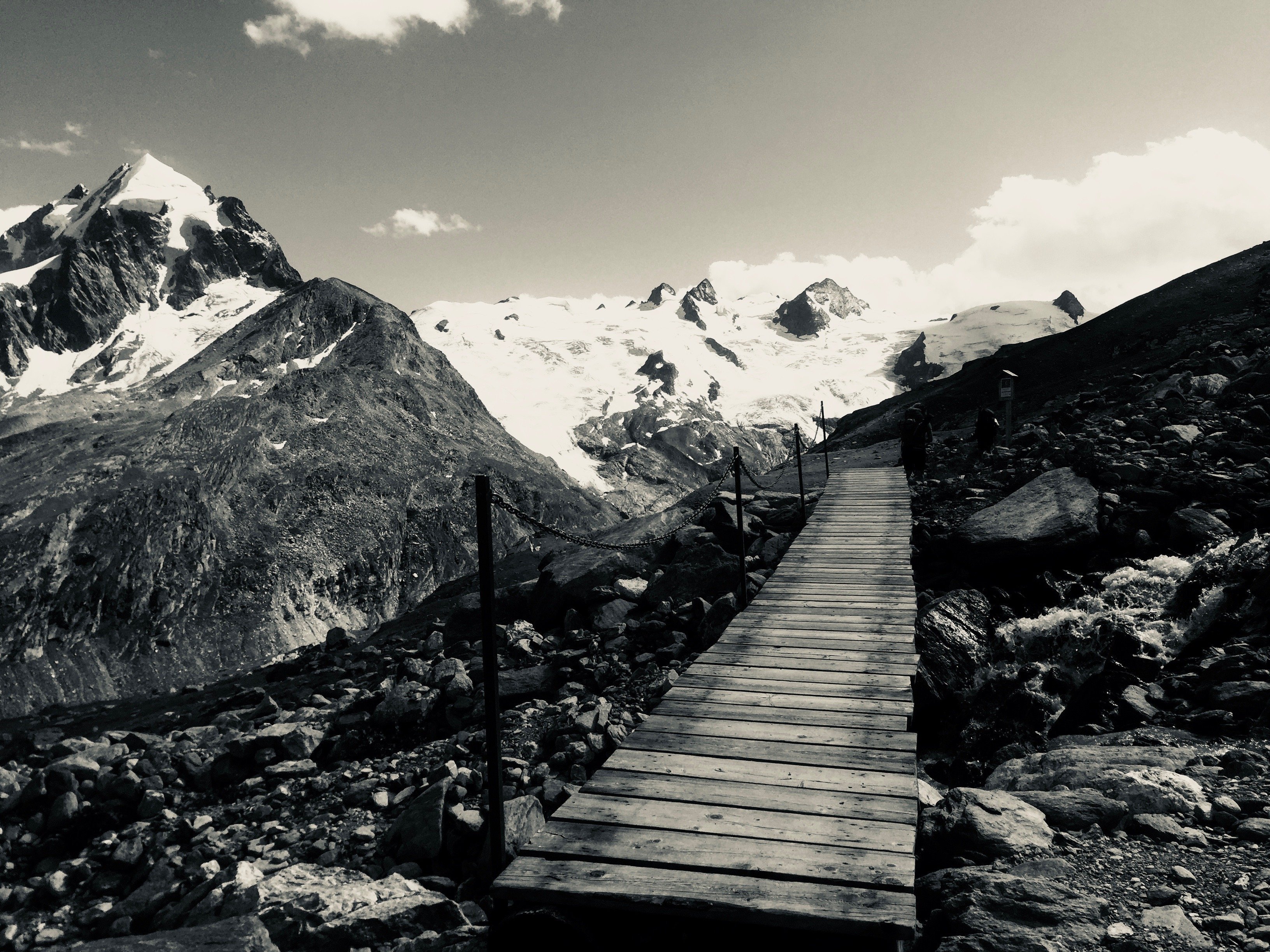 schweiz-genusswandern-2019-roman-mueller Seine Komforzone verlassen? Eine Genusswanderung und Meditation ist genau das richtige für Sie