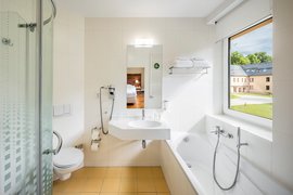 Das Bad im Superior Zimmer mit Tageslicht