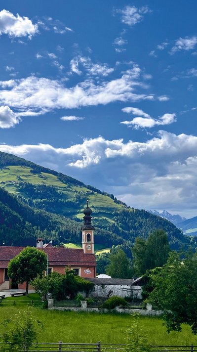 Ausblick auf den gemütlichen Ort Maria Saalen