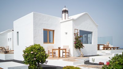 Das Studio La Hondura erstrahlt im typischen weiß der Architektur Lanzarotes Das Studio La Hondura erstrahlt im typischen weiß der Architektur Lanzarotes