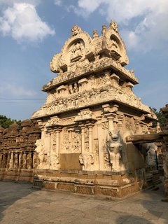 Im Tempelkomplex von Mahabalipuram 