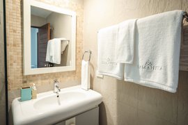 Das Badezimmer im Garden View Semi Zimmer 