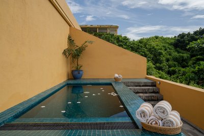 Privater Pool in der Lotus Suite