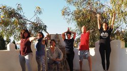 yoga-urlaub-spanien-andalusien-castillo-san-rafael-asana Yoga-Teilnehmer in ihrer Lieblingsasana