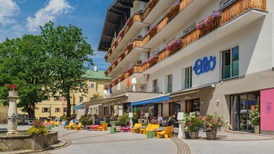 Der Außenbereich des Hotel BLÜ