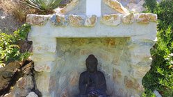 yoga-urlaub-spanien-castillo-san-rafael-buddha-skulptur Im Yoga Urlaub zu seiner Mitte finden