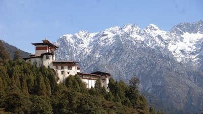 Ein traditioneller Dzong in Bhutan