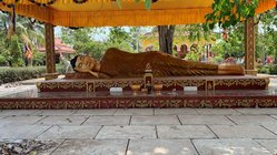 Die Reisebegleitung bringt Ihnen die Kultur und Menschen Kambodschas näher 