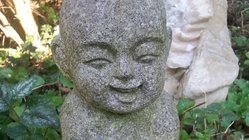 Buddha Smartphone Buddha und das Smartphone - wie passt das zusammen?